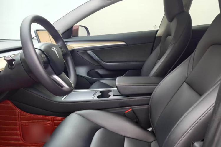 Used Tesla Model 3 2022 Rear-Wheel-Drive Version Interior 6