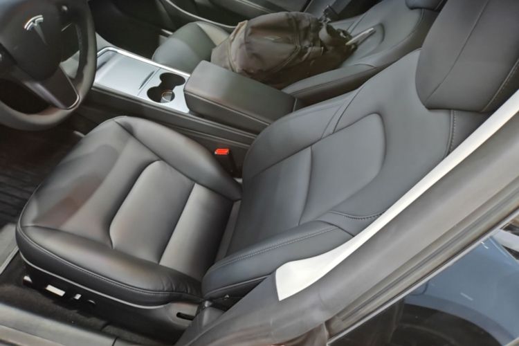 Used Tesla Model 3 2022 Rear-Wheel-Drive Version Left Front Seat