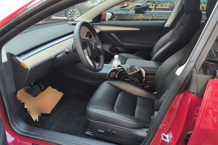 Used Tesla Model 3 2022 Rear-Wheel-Drive Version Left Front Seat