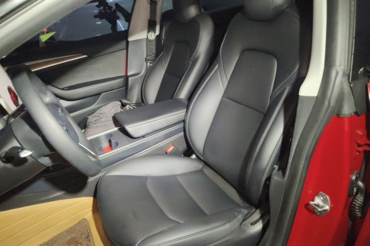Used Tesla Model 3 2022 Rear-Wheel-Drive Version Left Front Seat