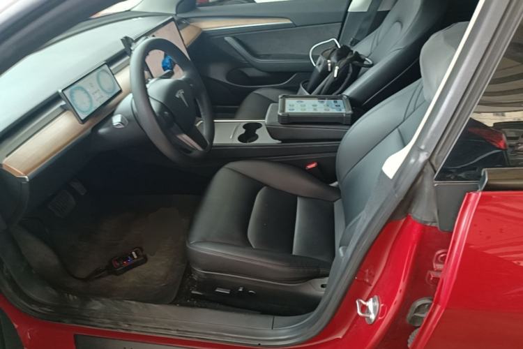 Used Tesla Model 3 2022 Rear-Wheel-Drive Version Left Front Seat
