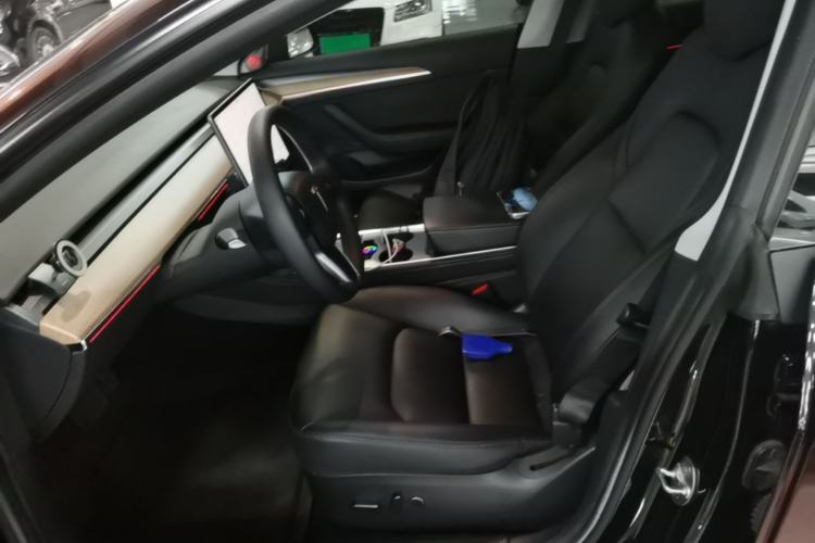Used Tesla Model 3 2022 Rear-Wheel-Drive Version Left Front Seat