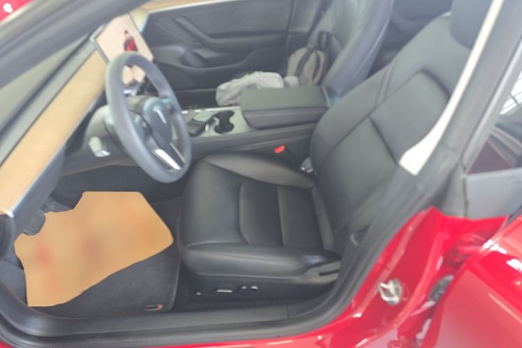 Used Tesla Model 3 2022 Rear-Wheel-Drive Version Left Front Seat