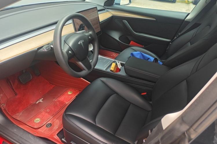 Used Tesla Model 3 2022 Rear-Wheel-Drive Version Left Front Seat