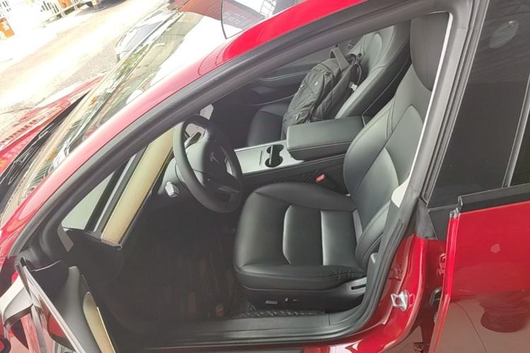 Used Tesla Model 3 2022 Rear-Wheel-Drive Version Left Front Seat