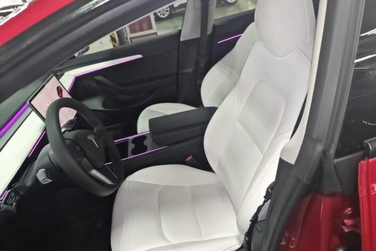 Used Tesla Model 3 2022 Rear-Wheel-Drive Version Left Front Seat