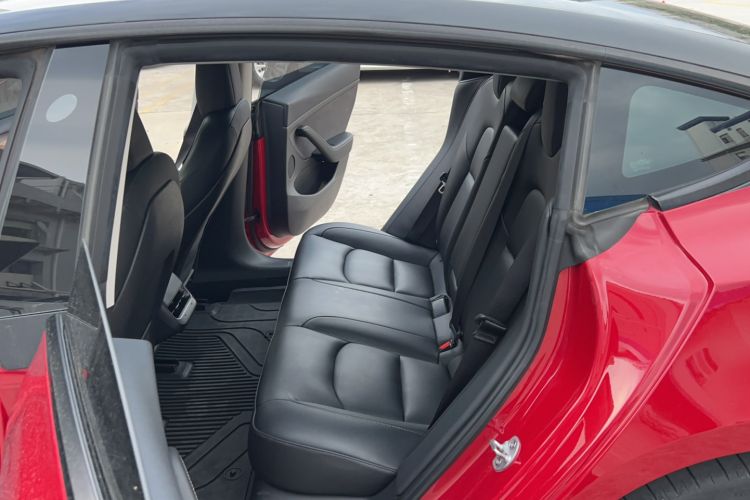 Used Tesla Model 3 2022 Performance High-Performance All-Wheel-Drive Version Left Rear Seat