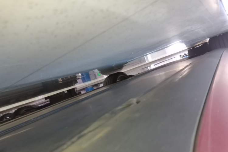 Used Tesla Model 3 2022 Performance High-Performance All-Wheel-Drive Version Left Side Sill