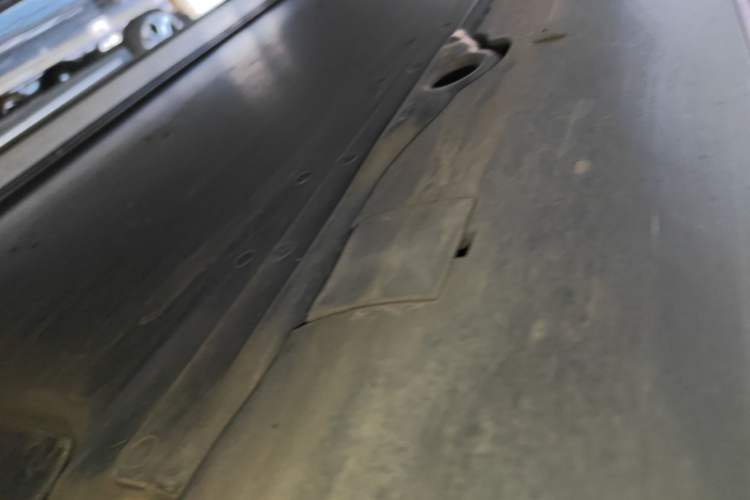 Used Tesla Model 3 2022 Rear-Wheel-Drive Version Left Side Sill