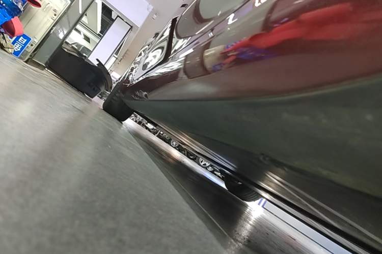 Used Tesla Model 3 2022 Rear-Wheel-Drive Version Left Side Sill