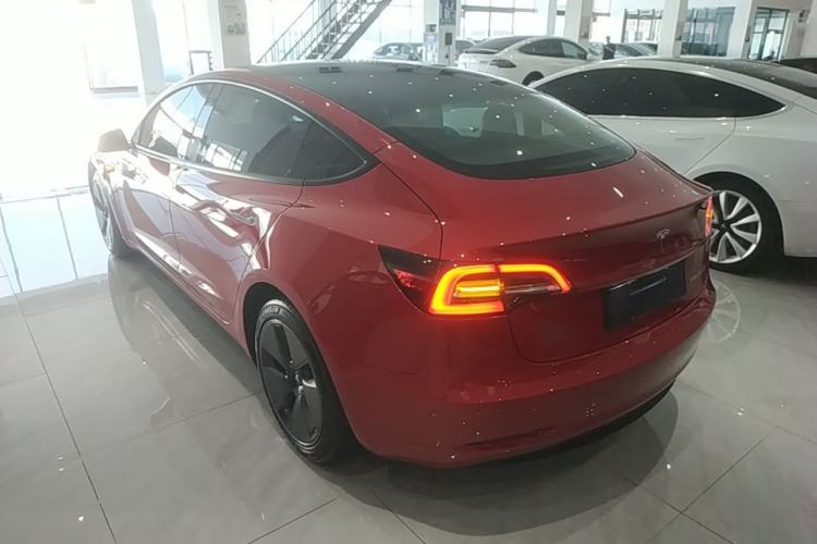 Used Tesla Model 3 2022 Rear-Wheel-Drive Version Rear Left 45 Deg