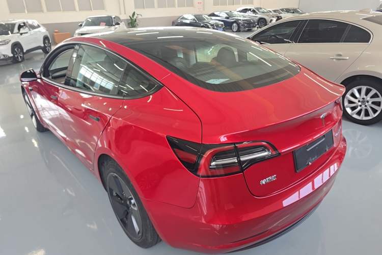 Used Tesla Model 3 2022 Rear-Wheel-Drive Version Rear Left 45 Deg