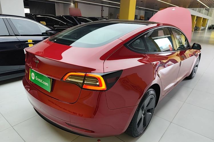 Used Tesla Model 3 2022 Rear-Wheel-Drive Version Rear Right 45 Deg