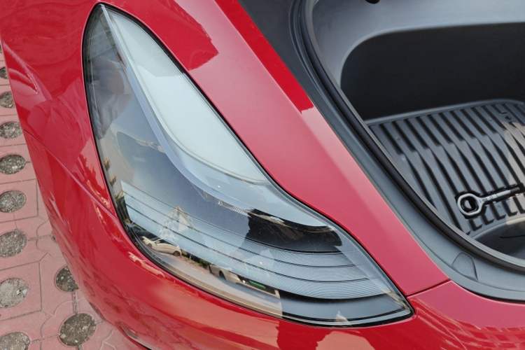 Used Tesla Model 3 2022 Performance High-Performance All-Wheel-Drive Version Right Front Headlight