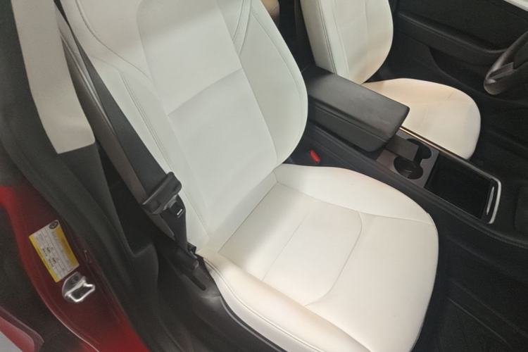 Used Tesla Model 3 2022 Performance High-Performance All-Wheel-Drive Version Right Front Seat