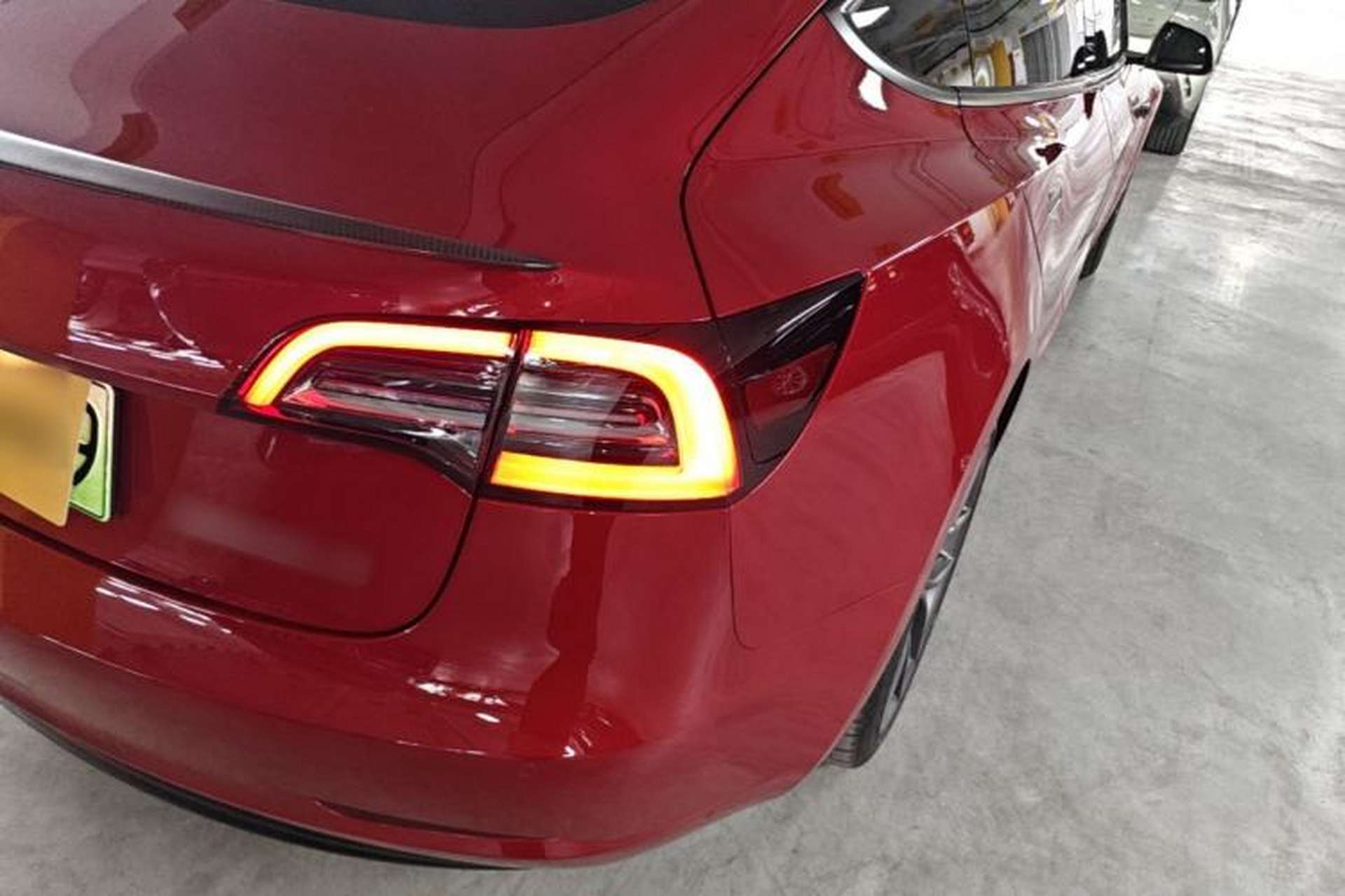 Used Tesla Model 3 2022 Performance High-Performance All-Wheel-Drive Version Right Rear Taillight