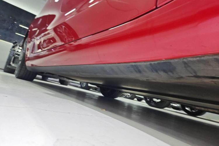 Used Tesla Model 3 2022 Rear-Wheel-Drive Version Right Side Sill