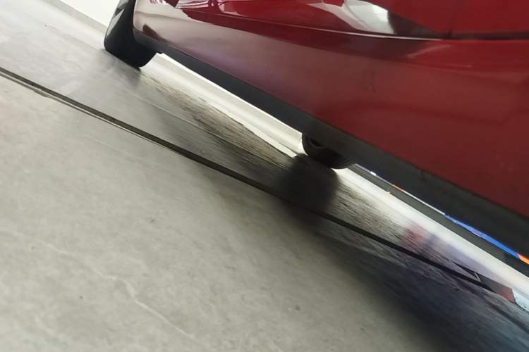Used Tesla Model 3 2022 Rear-Wheel-Drive Version Right Side Sill