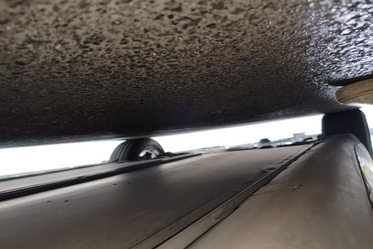 Used Tesla Model 3 2022 Rear-Wheel-Drive Version Right Side Sill