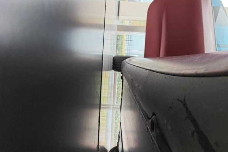 Used Tesla Model 3 2022 Rear-Wheel-Drive Version Right Side Sill