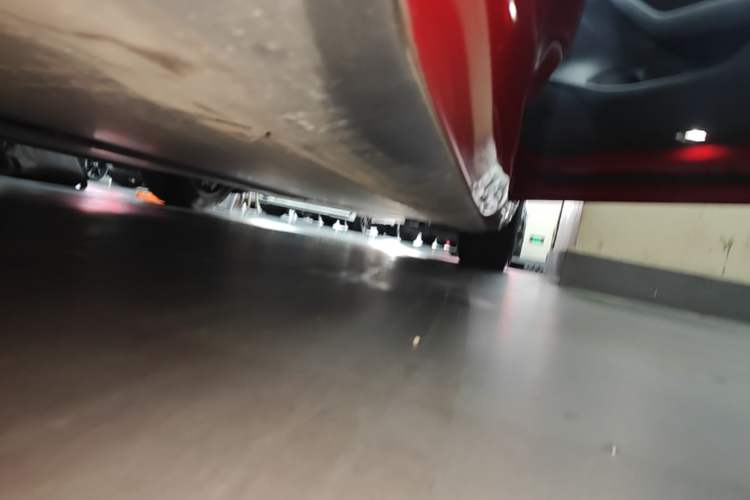 Used Tesla Model 3 2022 Rear-Wheel-Drive Version Right Side Sill