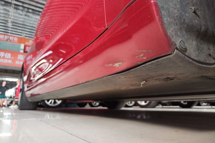 Used Tesla Model 3 2022 Rear-Wheel-Drive Version Right Side Sill