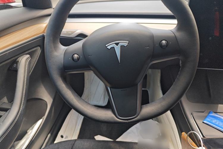 Used Tesla Model 3 2022 Rear-Wheel-Drive Version Steering Wheel