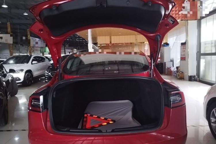 Used Tesla Model 3 2022 Rear-Wheel-Drive Version Trunk