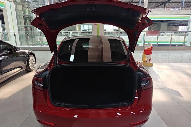 Used Tesla Model 3 2022 Rear-Wheel-Drive Version Trunk