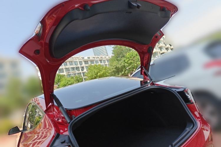 Used Tesla Model 3 2022 Performance High-Performance All-Wheel-Drive Version Trunk