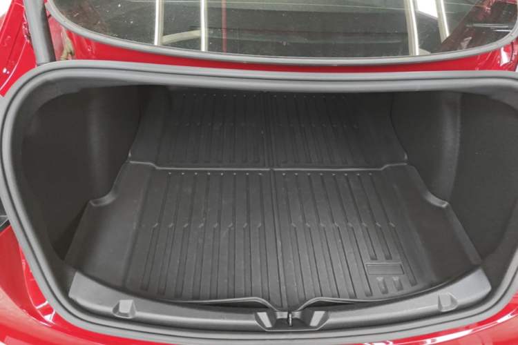 Used Tesla Model 3 2022 Rear-Wheel-Drive Version Trunk
