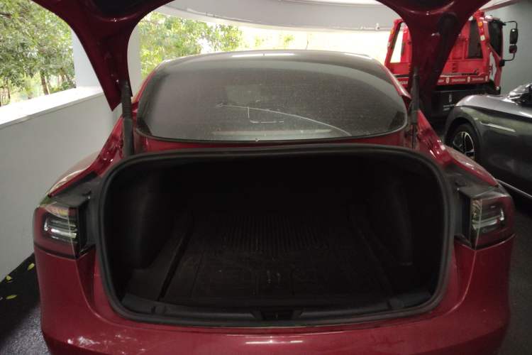 Used Tesla Model 3 2022 Rear-Wheel-Drive Version Trunk