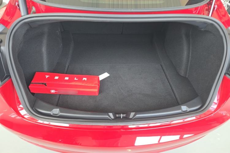 Used Tesla Model 3 2022 Rear-Wheel-Drive Version Trunk