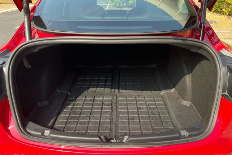 Used Tesla Model 3 2022 Rear-Wheel-Drive Version Trunk