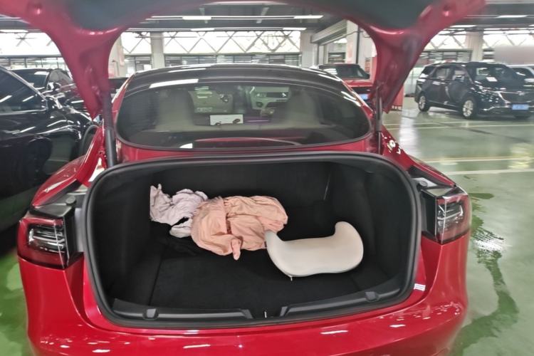 Used Tesla Model 3 2022 Rear-Wheel-Drive Version Trunk
