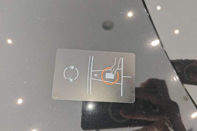 Used Tesla Model 3 2022 Rear-Wheel-Drive Version Vehicle Key