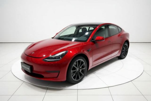 Tesla Model 3 2022 Rear-Wheel-Drive Version usado
