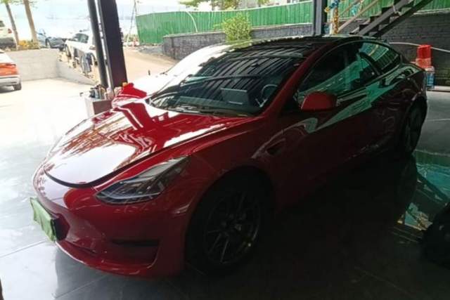 Używany Tesla Model 3 2022 Rear-Wheel-Drive Version