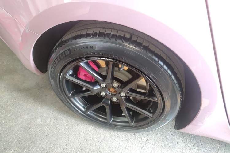 Used Tesla Model 3 2022 Rear-Wheel-Drive Version Right Rear Wheel Hub