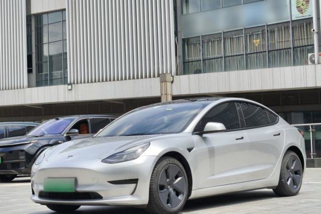 Tesla Model 3 2022 Rear-Wheel-Drive Version usado