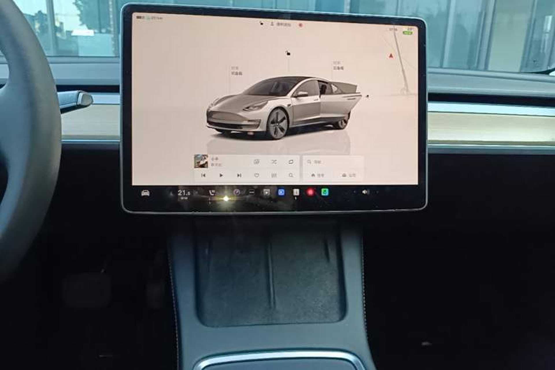 Used Tesla Model 3 2022 Rear-Wheel-Drive Version Audio And AC Panel