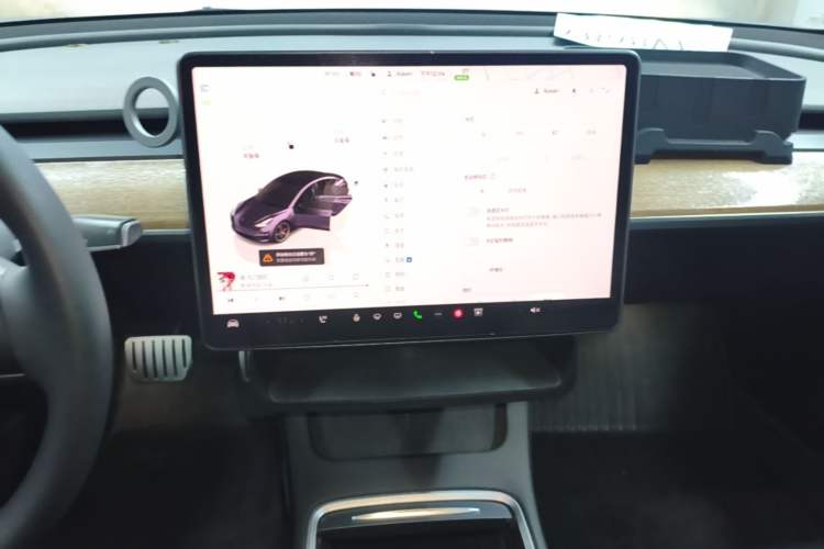 Used Tesla Model 3 2022 Performance High-Performance All-Wheel-Drive Version Audio And AC Panel
