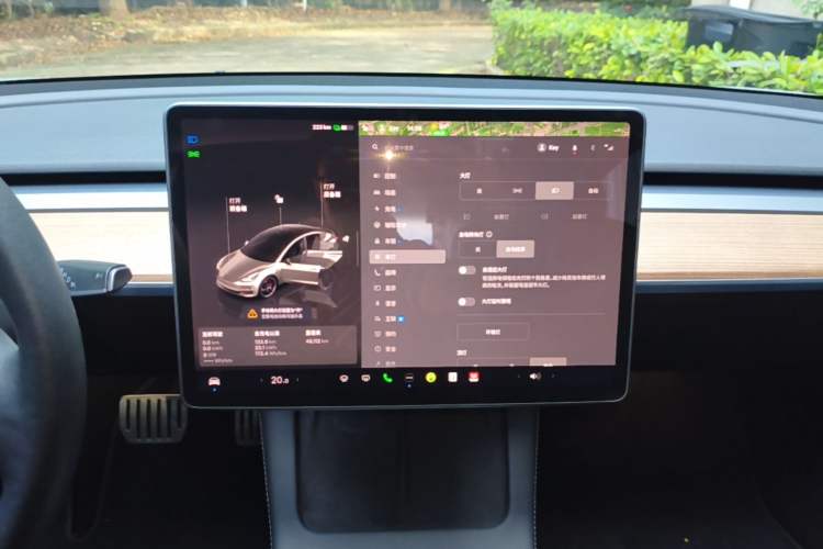 Used Tesla Model 3 2022 Performance High-Performance All-Wheel-Drive Version Audio And AC Panel