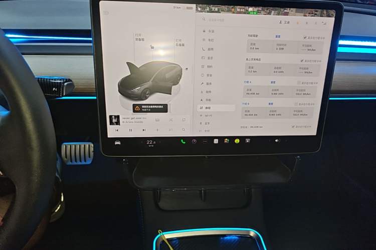 Used Tesla Model 3 2022 Rear-Wheel-Drive Version Audio And AC Panel