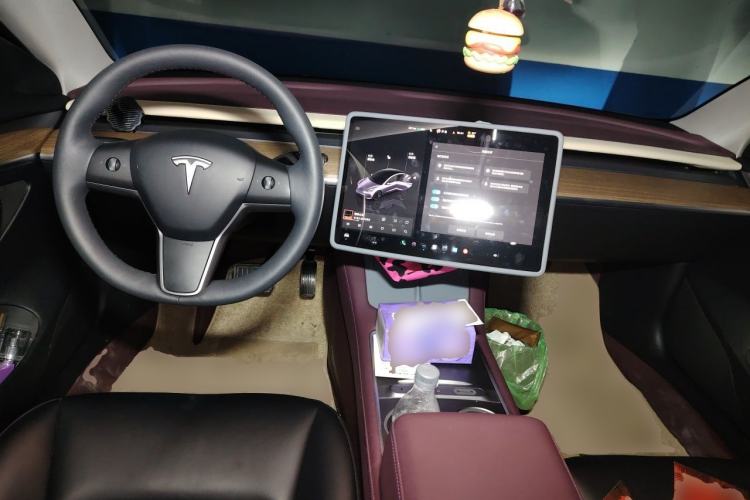 Used Tesla Model 3 2022 Rear-Wheel-Drive Version Center Console