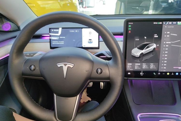 Used Tesla Model 3 2022 Rear-Wheel-Drive Version Center Console