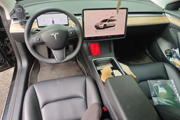 Used Tesla Model 3 2022 Rear-Wheel-Drive Version Center Console