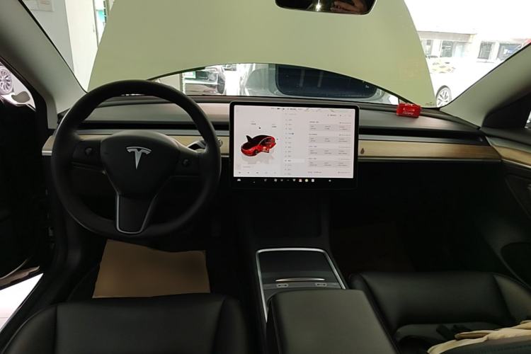 Used Tesla Model 3 2022 Rear-Wheel-Drive Version Center Console