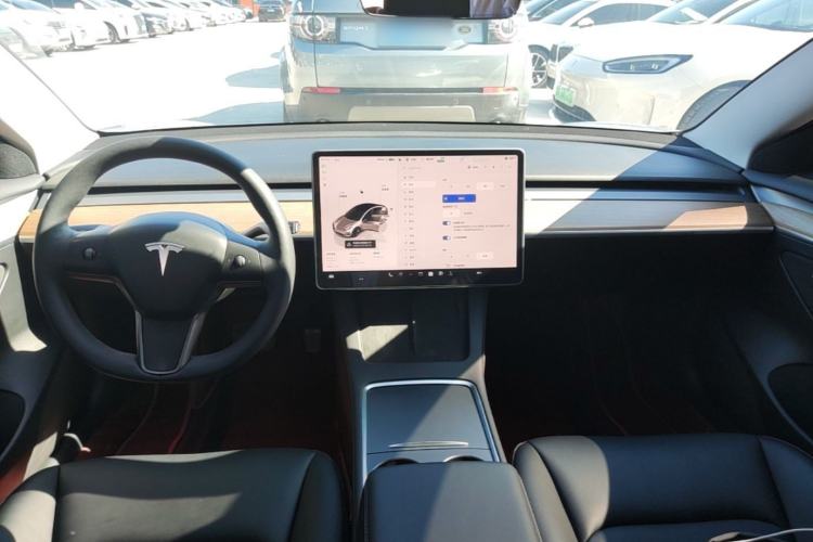 Used Tesla Model 3 2022 Rear-Wheel-Drive Version Center Console