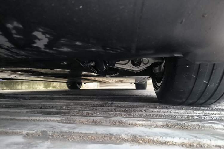Used Tesla Model 3 2022 Rear-Wheel-Drive Version Chassis Front Right